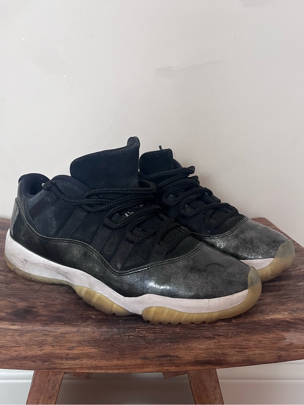 Nike Jordon 11 retro low Barrons